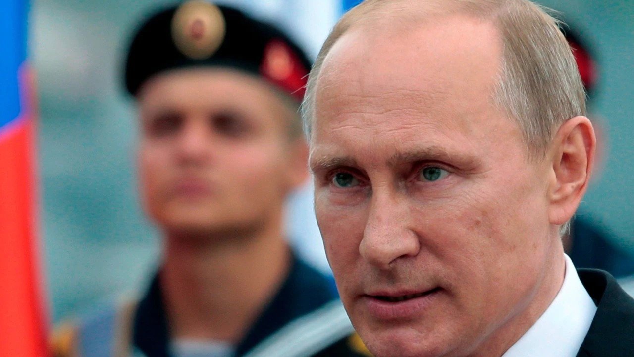 Ρωσία: «Η αποστολή όπλων στην Ουκρανία από τους δυτικούς θα οδηγήσει σε παγκόσμια κατάρρευση»!