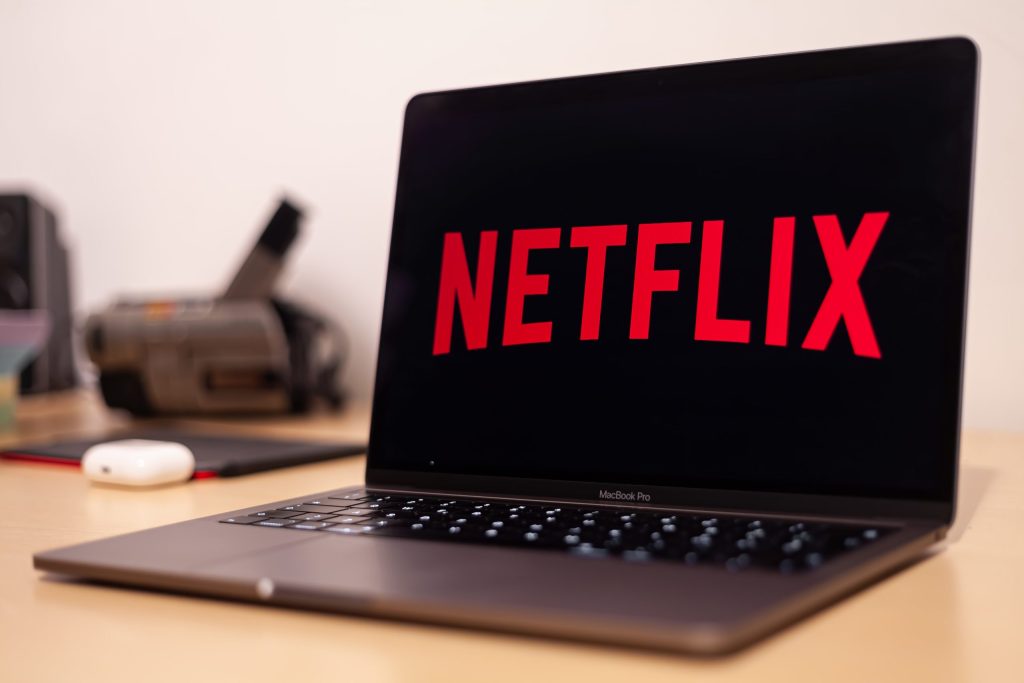 Το Netflix ανέστειλε τη λειτουργία του στη Ρωσία