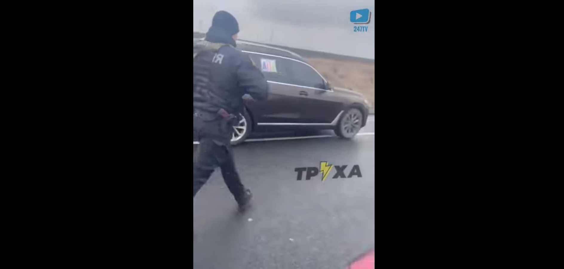 Οι Ουκρανοί ολιγάρχες εγκαταλείπουν το Κίεβο με υπερπολυτελή αυτοκίνητα συνοδεία της αστυνομίας του καθεστώτος