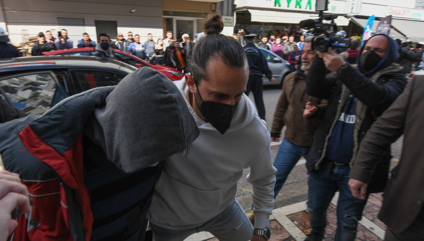 Τετραπλή δολοφονία στην Ανδραβίδα: Σε ψαροκάικο κρυβόταν ο 60χρονος – Πως εντοπίστηκε;