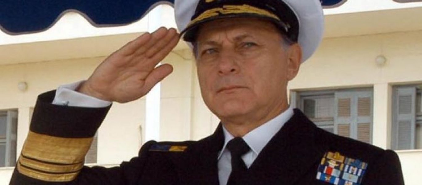 Επίτιμος Αρχηγός ΓΕΝ Α.Αντωνιάδης για Κ.Μητσοτάκη: «Θες κι συ, ρε Καραμήτρο, να στείλεις στρατιωτικό υλικό…»