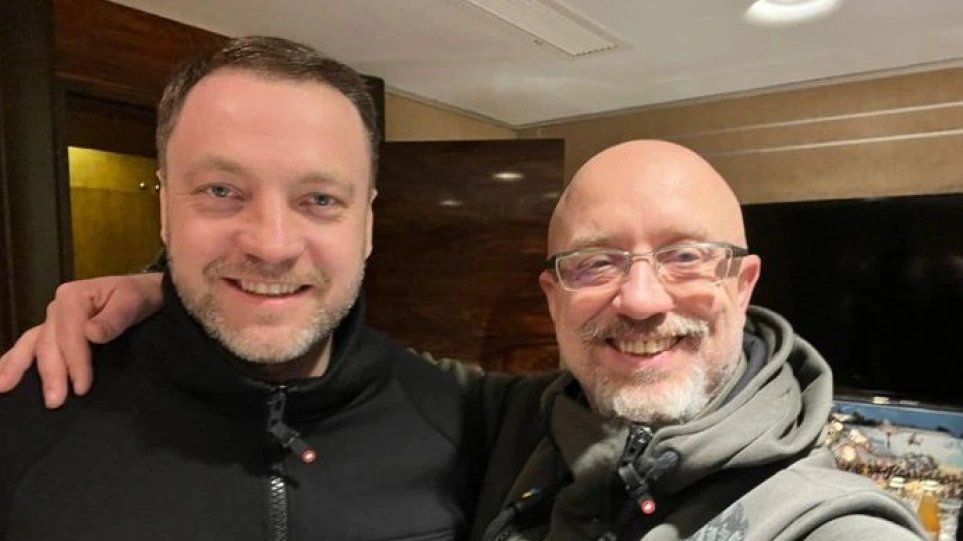 Χάνει την αίσθηση της πραγματικότητας ο Ουκρανός ΥΠΑΜ; – «Παραδοθείτε… θα δείξουμε κατανόηση»