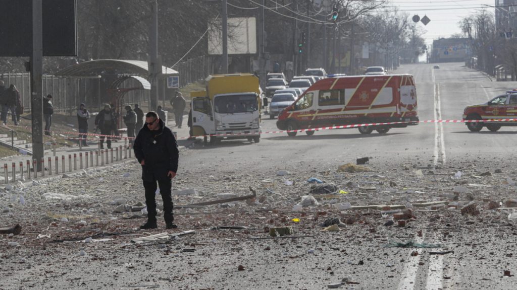 Ουκρανία: Νέοι βομβαρδισμοί στον Δνείπερο – Αεροπορικές επιδρομές και στο Λουτσκ