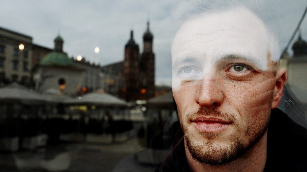 Φεύγουν οι εθελοντές από την Ουκρανία: Τους ζητούν να υπογράψουν συμβόλαια αορίστου χρόνου