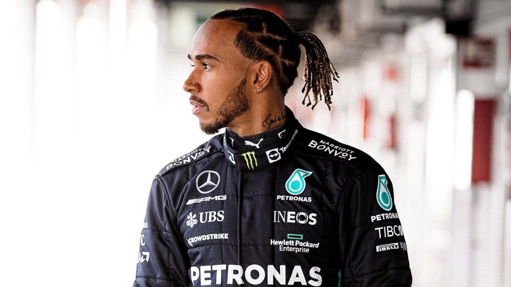 Lewis Hamilton: Αυτός είναι ο λόγος που ο επτά φορές παγκόσμιος πρωταθλητής θα αλλάξει το επώνυμό του