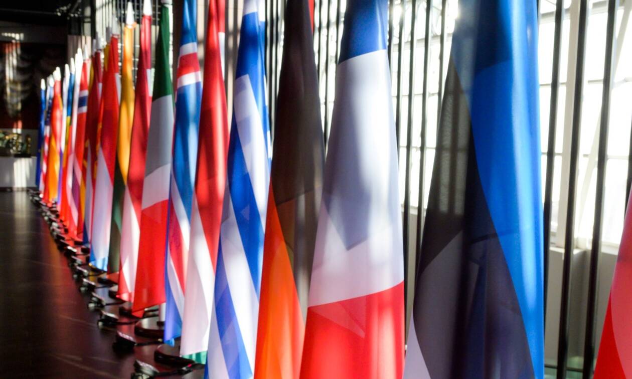 Επέμβαση στην Ουκρανία: Τις προσεχείς ημέρες θα γίνει έκτακτη Σύνοδος Κορυφής ΕΕ – ΝΑΤΟ