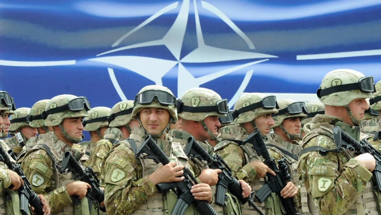 Βρετανία: «Αν πατήσει έστω και το πόδι του Ρώσος στρατιώτης σε ΝΑΤΟϊκό έδαφος τότε θα έχουμε πόλεμο»