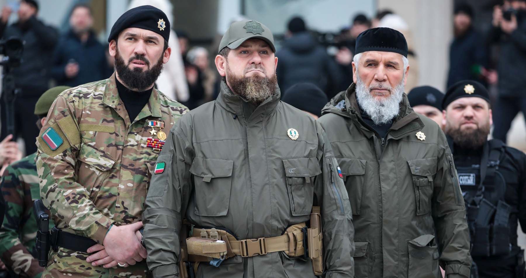 Ηγέτης των Τσετσένων: «Είμαι στο Κίεβο – Ουκρανοί παραδοθείτε γιατί αλλιώς είστε τελειωμένοι – Θα σας βρούμε»