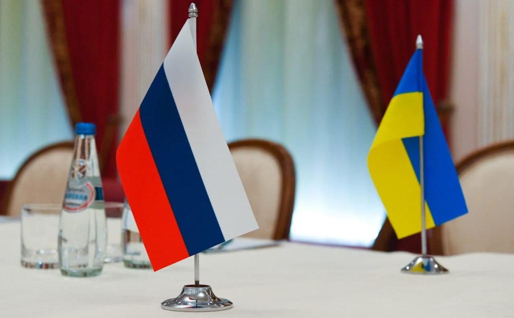 Μ.Ποντόλιακ: «Tεχνική παύση» στις διαπραγματεύσεις μεταξύ Ρωσίας και Ουκρανίας – Θα συνεχιστούν αύριο