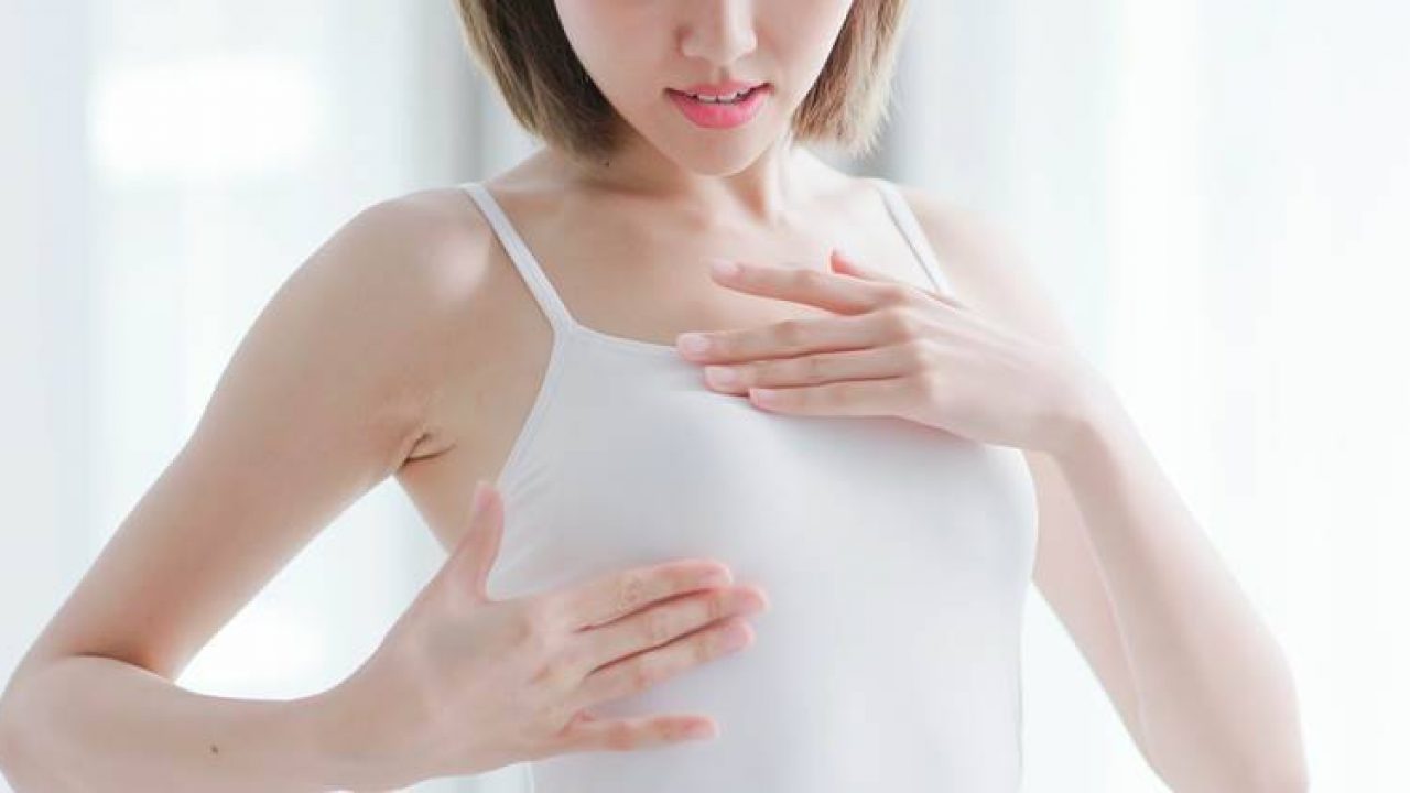 Εξάνθημα στο στήθος: Όσα πρέπει να ξέρετε – Πότε να ανησυχήσετε