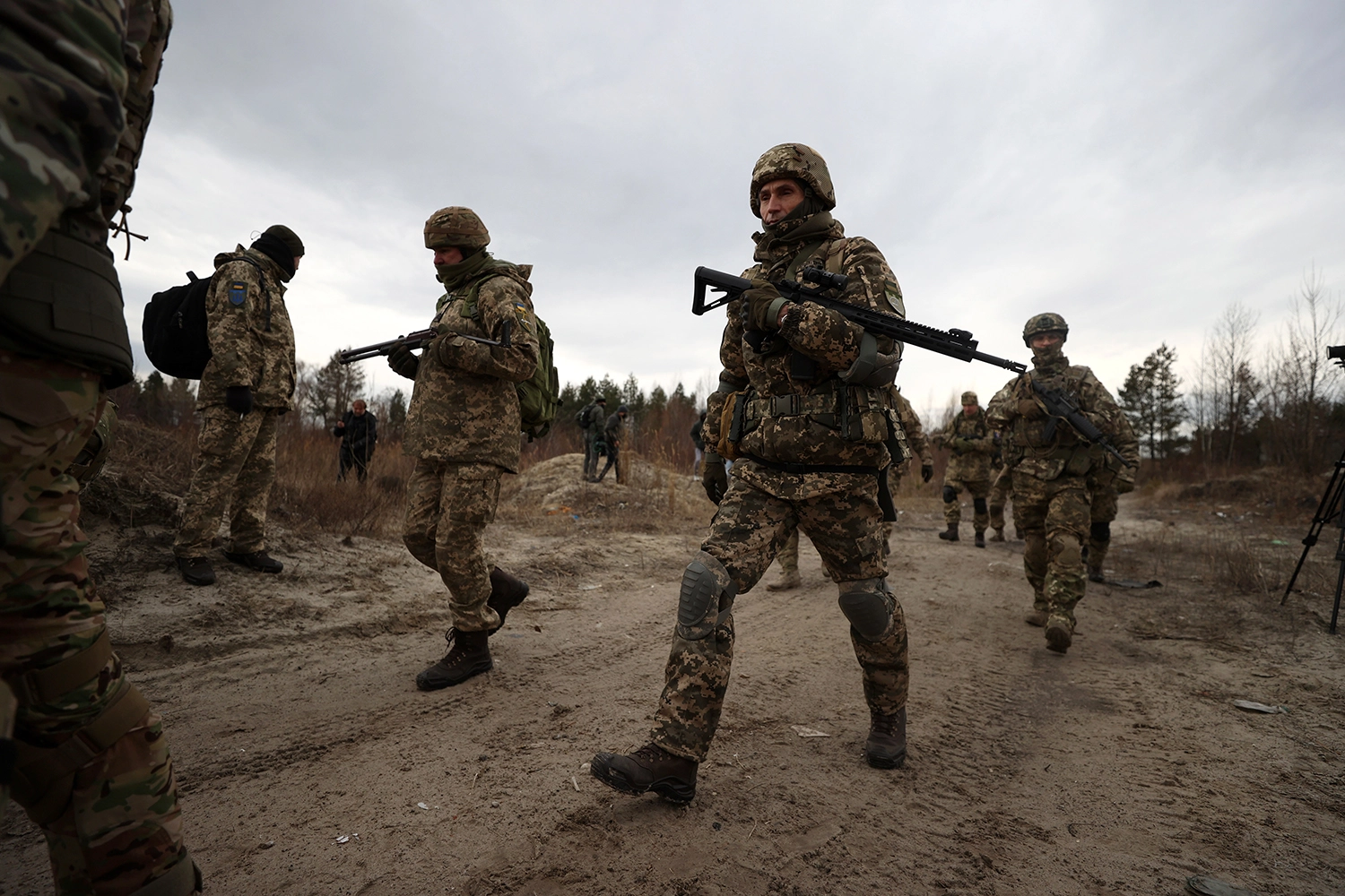 NYT: «Ο Β.Πούτιν προχωρά στο Plan B – Ποια είναι τα σχέδια των Β.Ζελένσκι-Τ.Μπάιντεν»