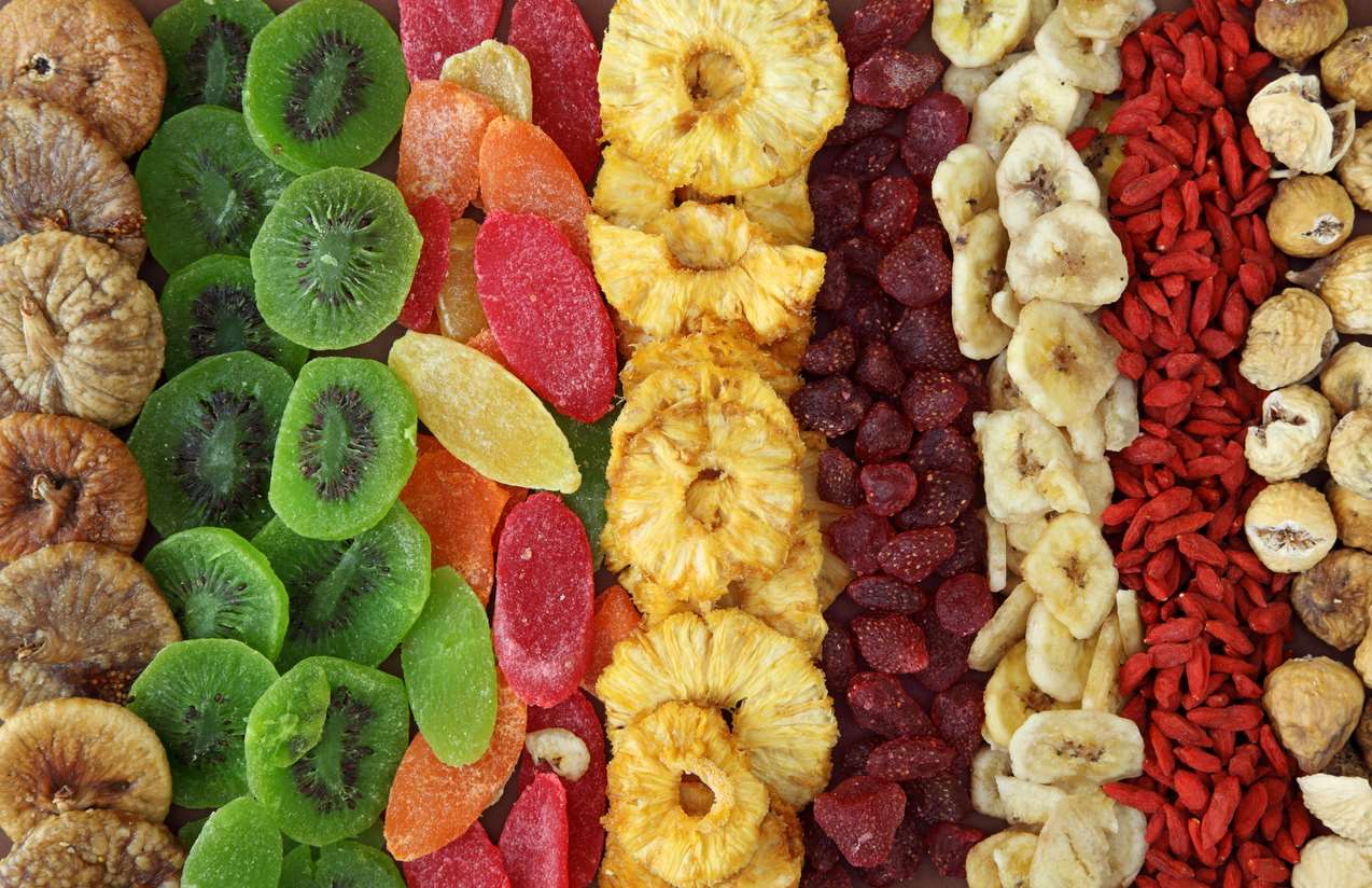 Τελικά τα φρέσκα ή τα αποξηραμένα φρούτα θα σας βοηθήσουν στην απώλεια βάρους;