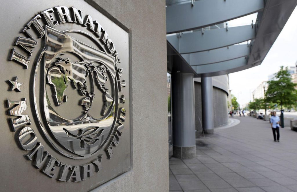 ΗΠΑ: Το ΔΝΤ αφαίρεσε προσωρινά τον εθιμοτυπικό τίτλο του Ρώσου εκπροσώπου στην εκτελεστική επιτροπή