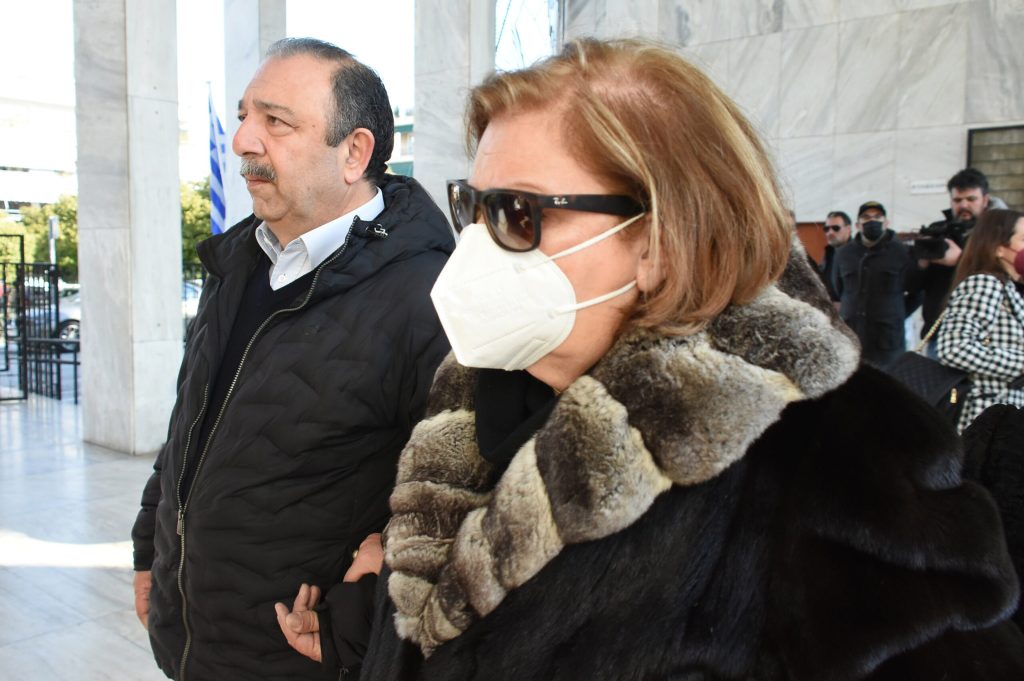 Δ.Κοντομηνάς: «Χαμός» στα social media με την αδερφή του και τον Ν.Μαστοράκη – «Μόνο χολή ξέρει να βγάζει»