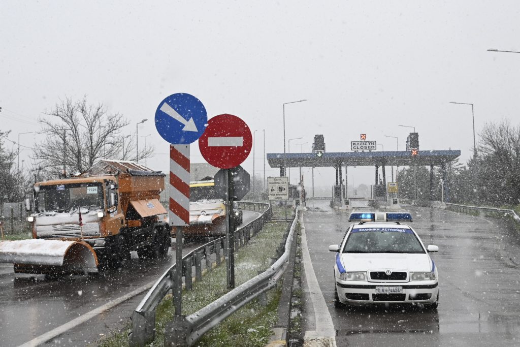 Κακοκαιρία: Δείτε σε ποιους δρόμους έχει διακοπεί η κυκλοφορία