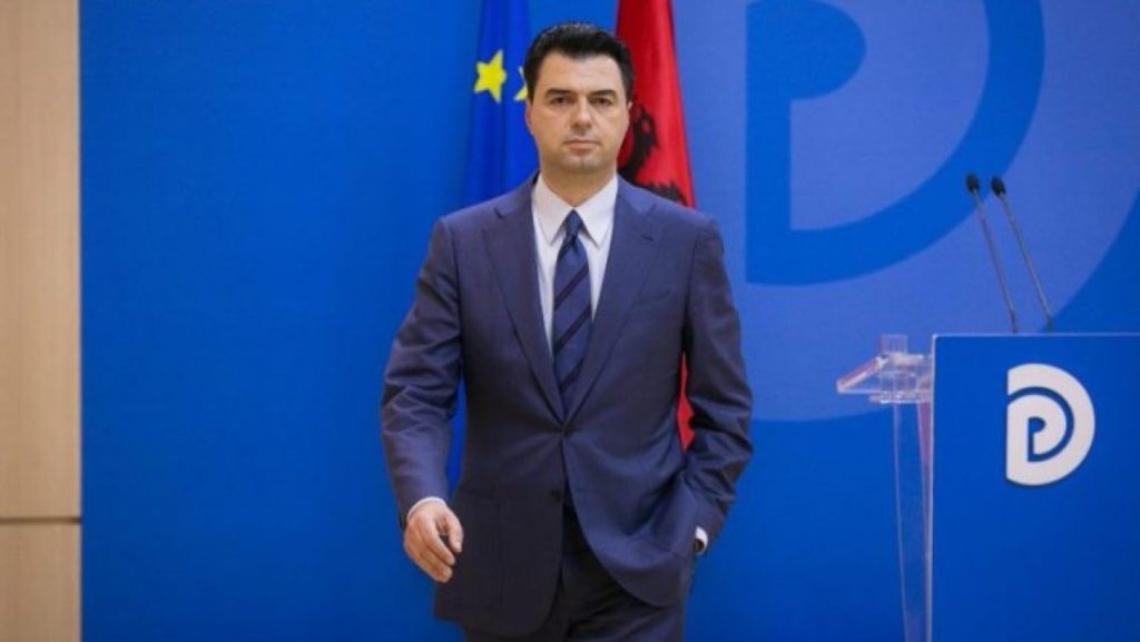 Παραιτήθηκε ο ηγέτης του Δημοκρατικού Κόμματος της Αλβανίας