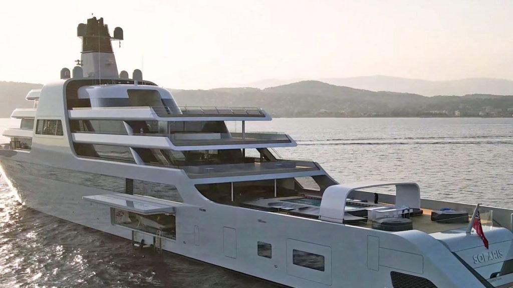 Ρ.Αμπράμοβιτς: Στα τουρκικά παράλια πλέει το υπερπολυτελές γιοτ «Solaris»