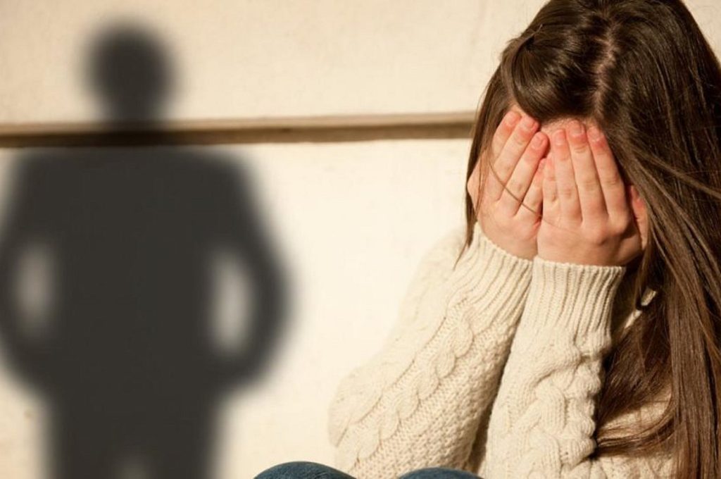 Ρόδος: Ένοχος ο 38χρονος για τον βιασμό 13χρονης – Στην φυλακή και η μητέρα επειδή γνώριζε
