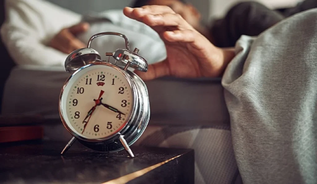 Τι επιδράσεις μπορεί να έχει στον οργανισμό η αλλαγή ώρας – Τι λένε οι ειδικοί