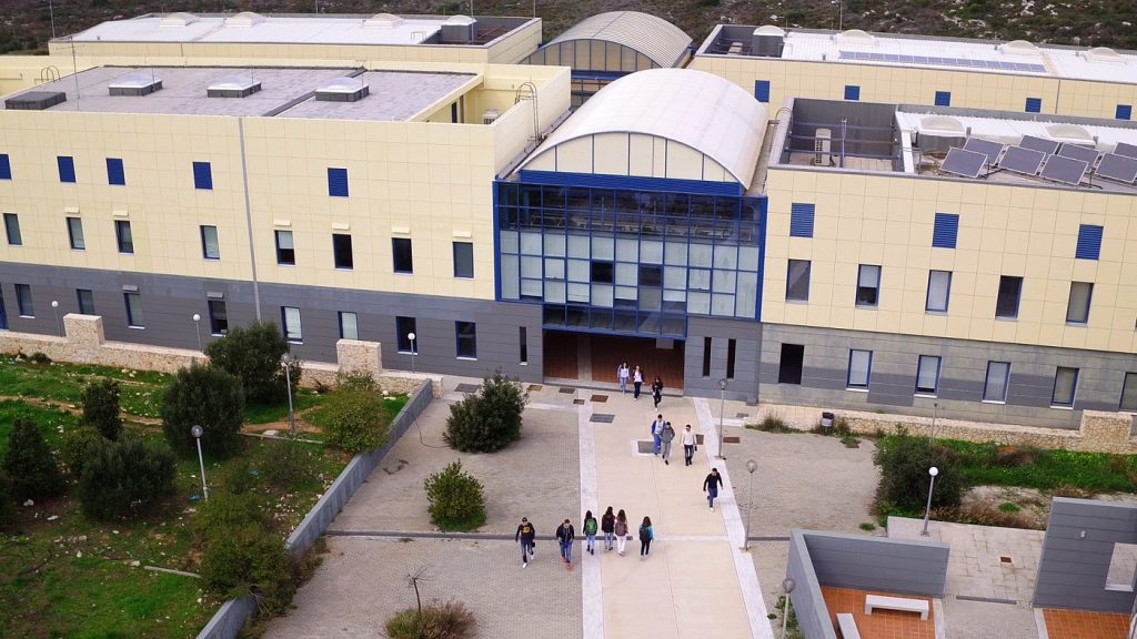 Άγριος ξυλοδαρμός στο Πολυτεχνείο Κρήτης – Φοιτητές μετέτρεψαν το πανεπιστήμιο σε ρινγκ (βίντεο)