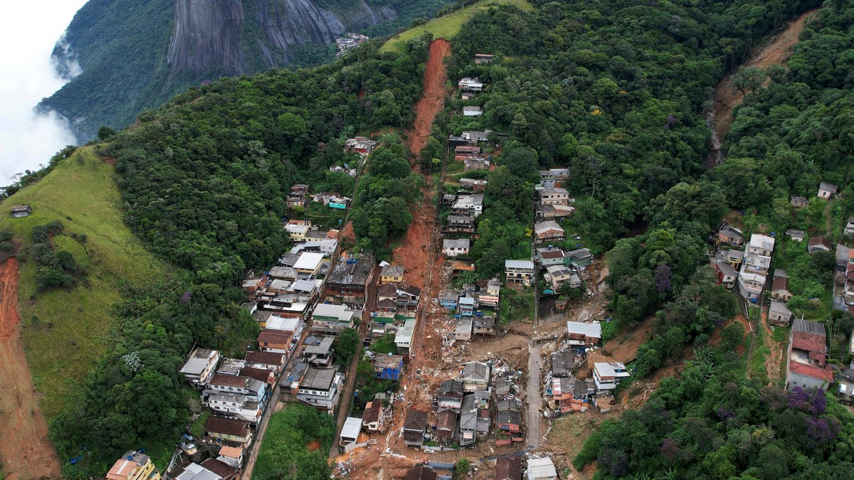 Βραζιλία: Πέντε νεκροί σε νέες πλημμύρες στην Πετρόπολις