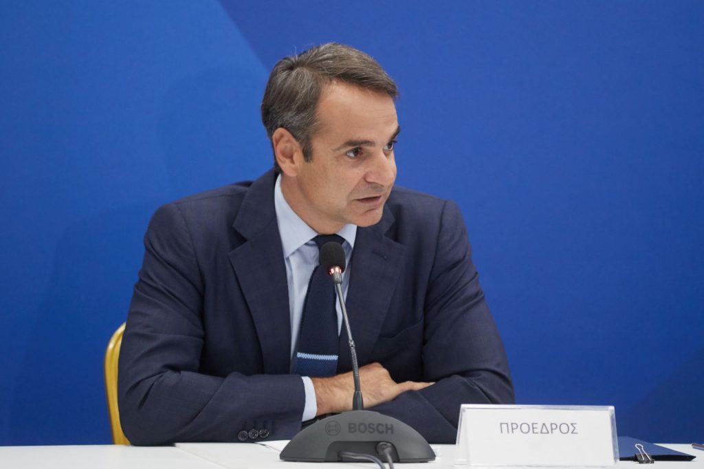 Κ.Μητσοτάκης όπως Ρ.Τ.Ερντογάν: «Φιμώνει» τις «μη αρεστές» εφημερίδες & απειλεί εκδότες με φυλακή μέσω αγωγών