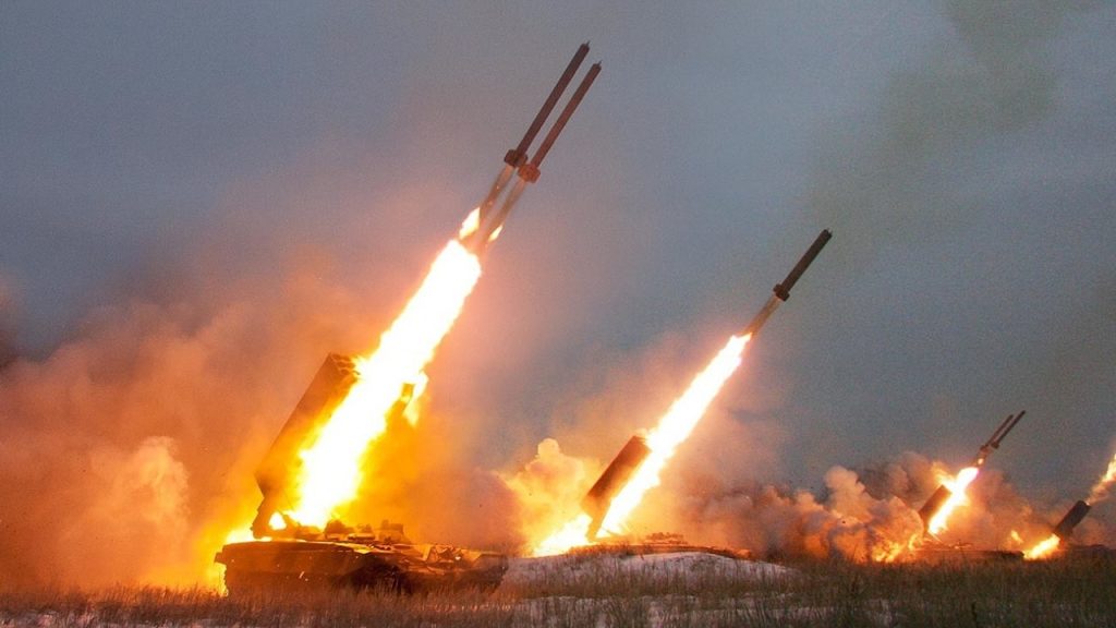Ρωσία: «Τελευταία προειδοποίηση – Αν στείλετε στρατεύματα στην Ουκρανία θα ρίξουμε πυρηνικά στη Βαρσοβία»
