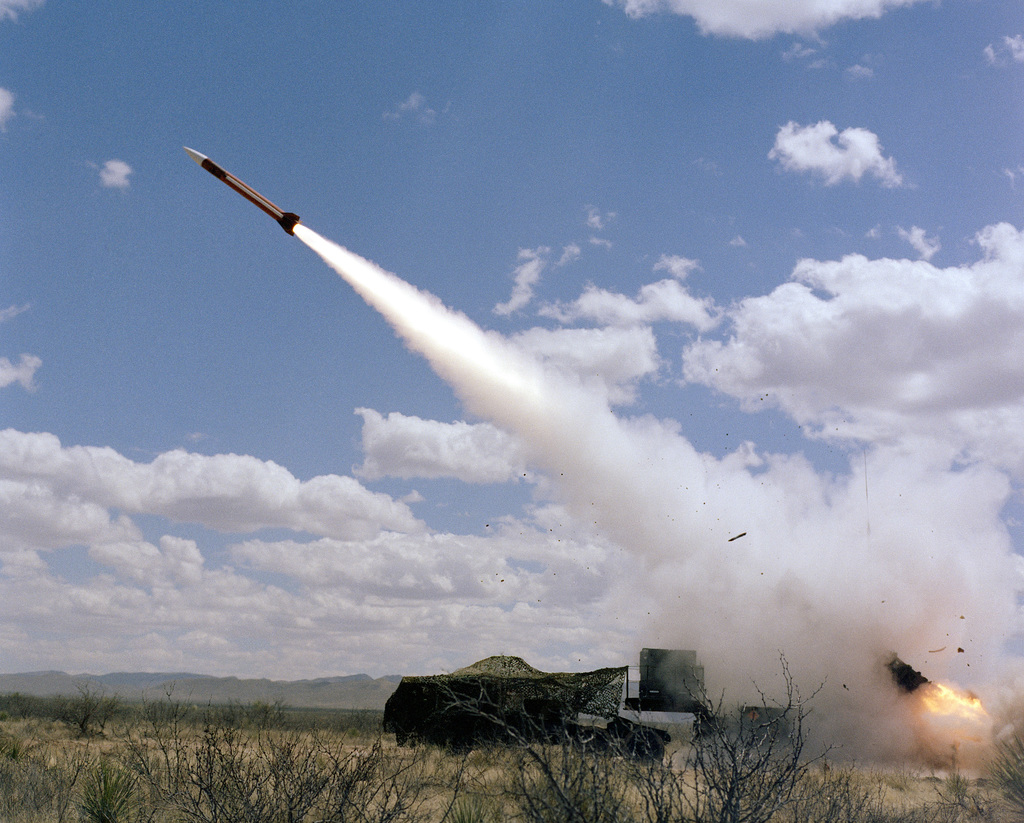 Το Κίεβο ζητάει από τις ΗΠΑ πρόσθετη βοήθεια σε αντιαεροπορικούς και αντιαρματικούς πυραύλους