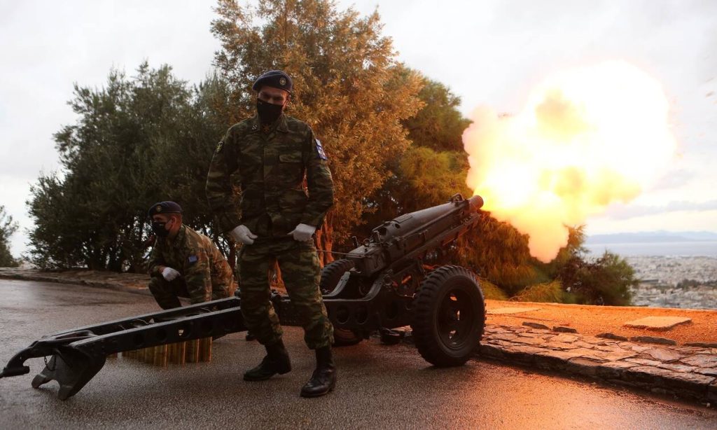 25η Μαρτίου: Κανονιοβολισμοί στον Λυκαβηττό για την εθνική επέτειο