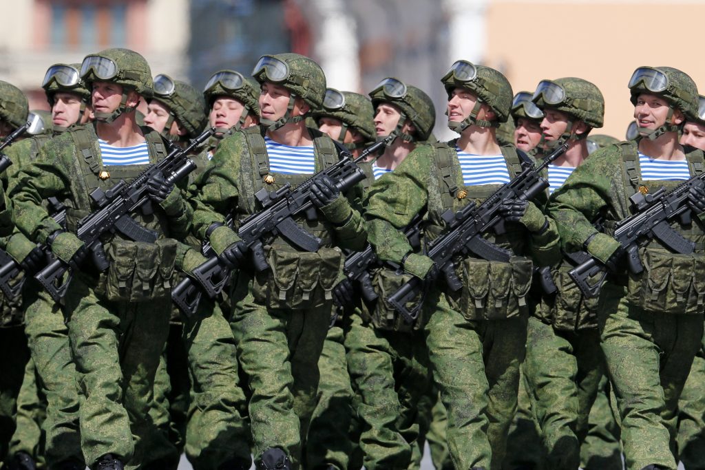 Η Ρωσία προχωρά σε κινητοποίηση χιλιάδων εφέδρων λένε οι Ουκρανοί