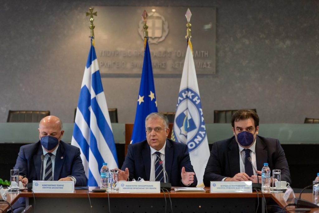 Ψηφιακά η επίδοση δικογράφων από το νέο δικαστικό έτος – Απελευθερώνονται 1.500 αστυνομικοί