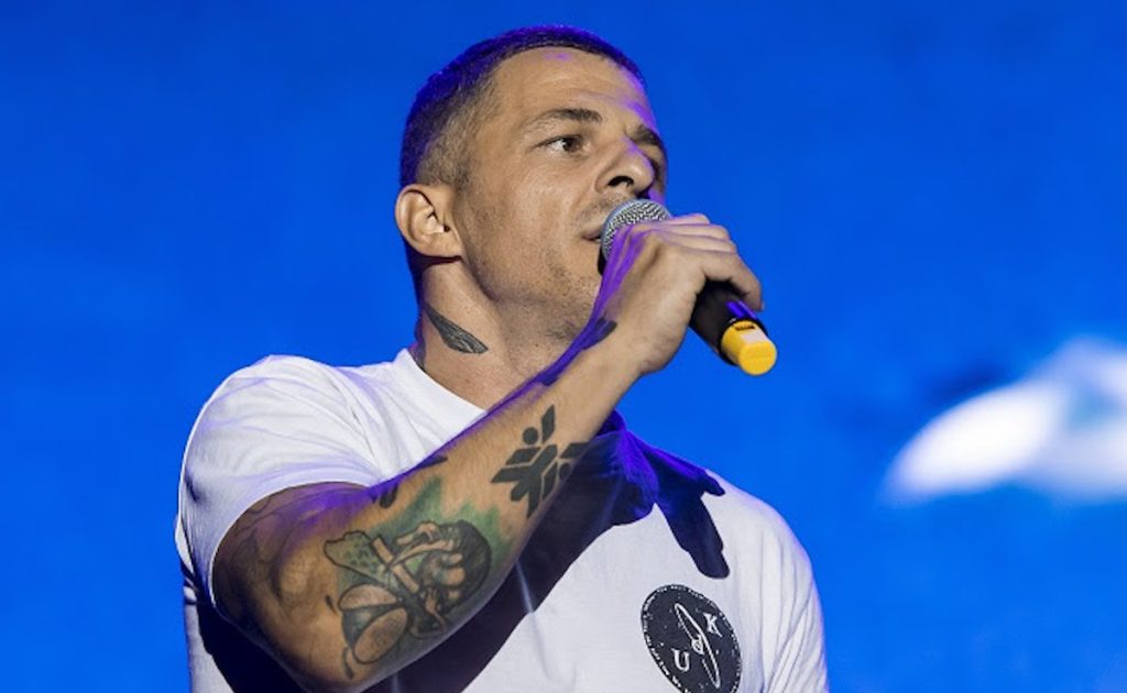 Εισβολέας: «Όσο πιο χαζός είσαι σε αυτήν την χώρα οι πιθανότητες να γίνεις πρωθυπουργός είναι τεράστιες»