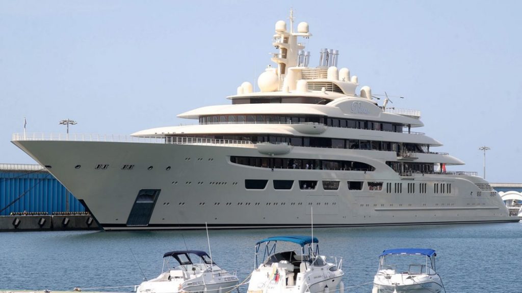 Βρετανία: Δεσμεύθηκε σούπερ γιοτ ρωσικής ιδιοκτησίας