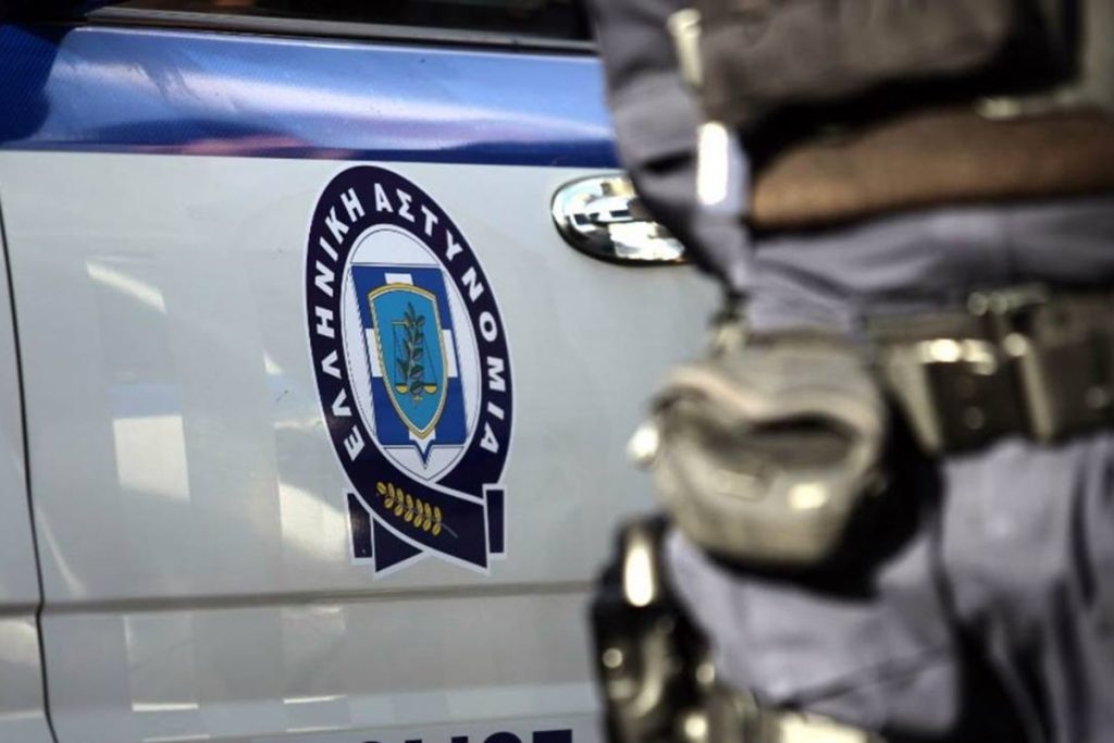 Θεσσαλονίκη: Δύο νεαροί έβαλαν εκρηκτικό μηχανισμό σε προαύλιο δημοτικού σχολείου