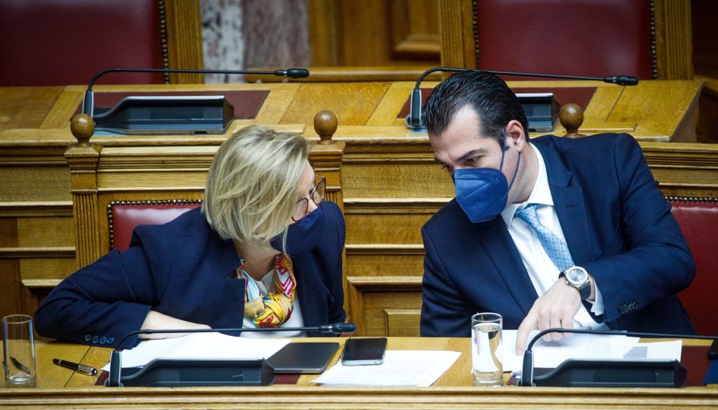 H M.Γκάγκα αδυνατεί να απαντήσει στους ανεμβολίαστους υγειονομικούς – Τους στέλνει… στον Α.Σκέρτσο