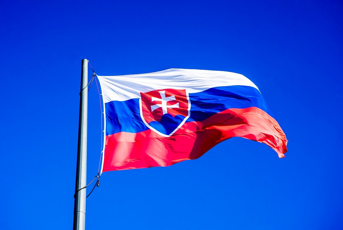 Η Σλοβακία απελαύνει 35 διπλωμάτες από την πρεσβεία της Ρωσίας