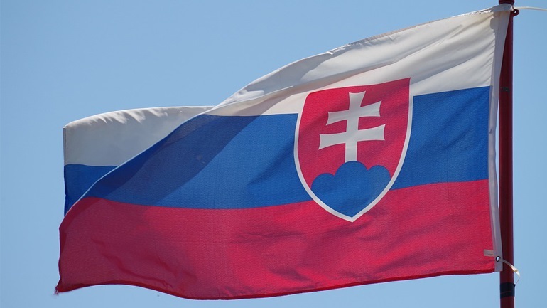Η Σλοβακία απελαύνει 35 άλλους διπλωμάτες της Ρωσίας
