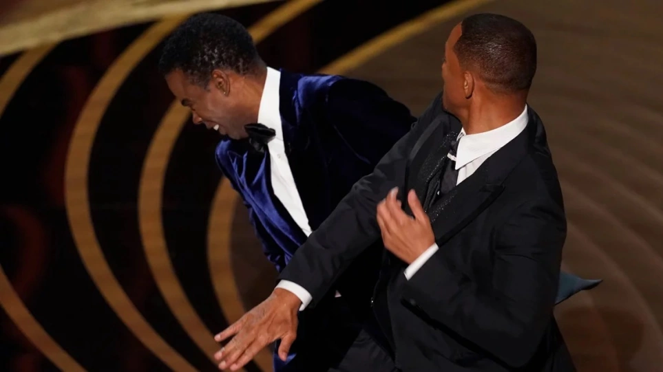 Κανείς δεν ζήτησε να φύγει από τα Όσκαρ ο Γουίλ Σμιθ μετά το χαστούκι στον Κρις Ροκ