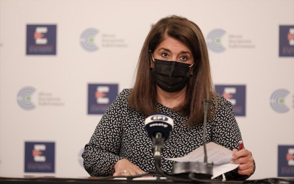 Ξεκαθαρίζει η Β.Παπαευαγγέλου: «Καμία νέα άρση περιοριστικών μέτρων μέχρι το τέλος Απριλίου»