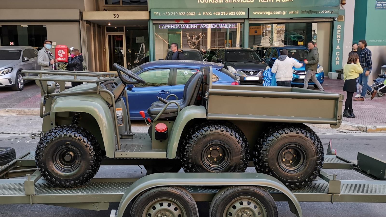 Αυτό είναι το απίστευτα μικρό όχημα του Ελληνικού Στρατού – Ποιες είναι οι προδιαγραφές του;