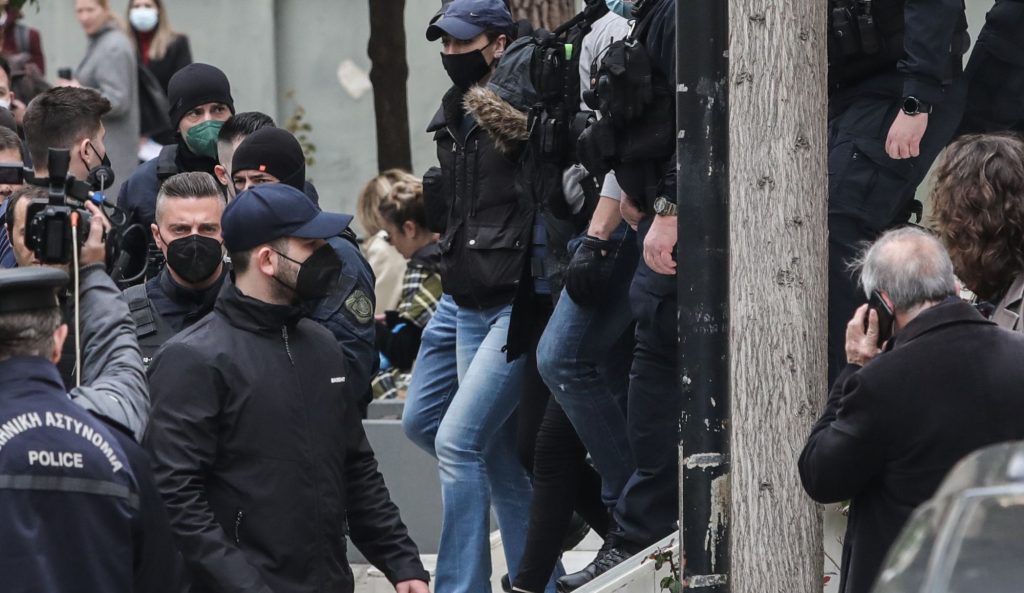 «Το είδα στην τηλεόραση και το γκούγκλαρα» είπε η Ρ.Πισπιρίγκου για την κεταμίνη – Τι πιστεύει ο σύζυγός της