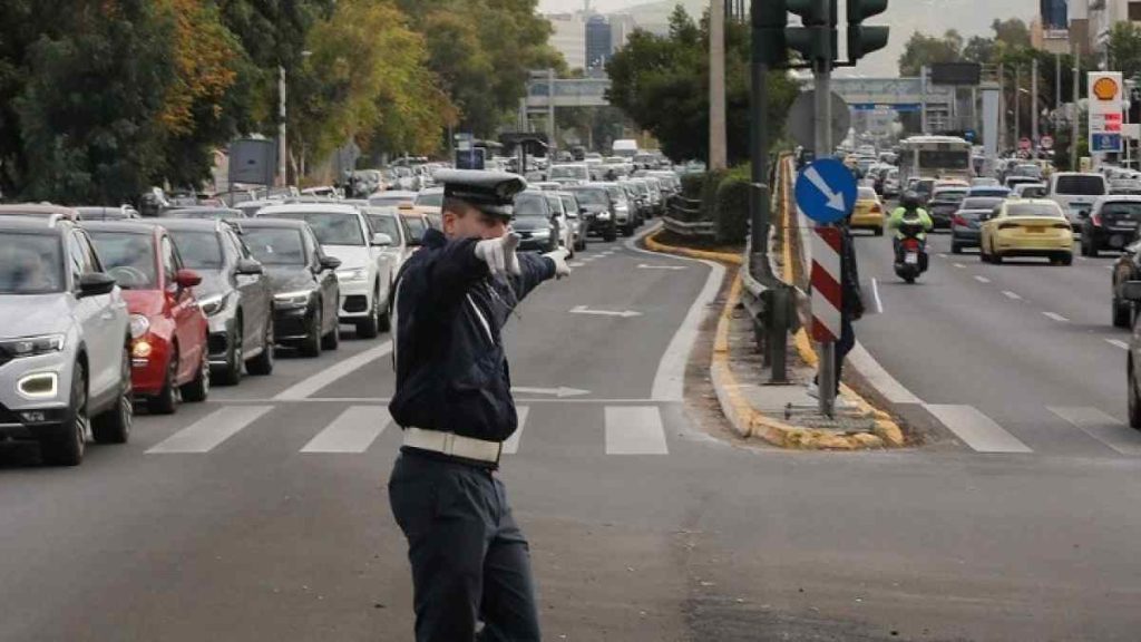 Κυκλοφοριακές ρυθμίσεις αύριο στο κέντρο της Αθήνας & στην παλιά εθνική οδό Αθηνών-Κορίνθου