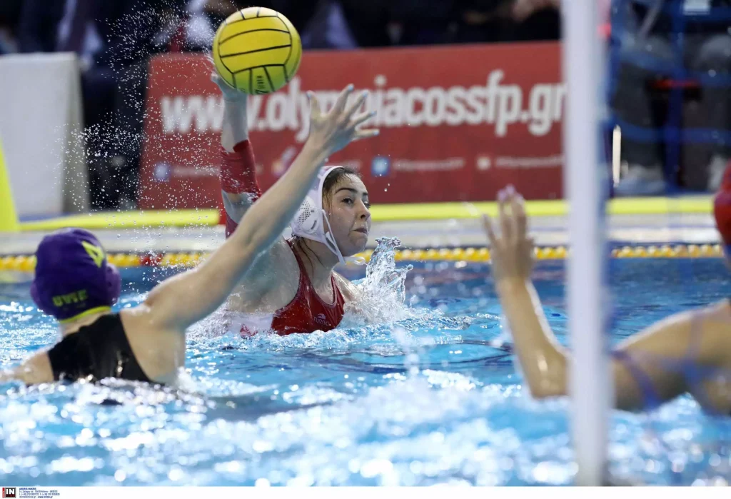 Πόλο γυναικών: Πρωταθλητής Euroleague ο Ολυμπιακός – Κέρδισε τη Σαμπαντέλ με 11-7 στον τελικό (φώτο)