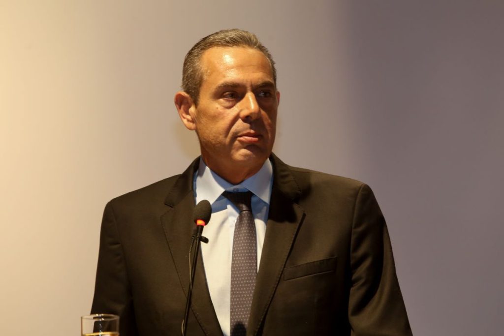 Πάνος Καμμένος: Η νέα ανάρτησή του με καπέλο της ΕΣΣΔ στην Ύδρα (φωτο)