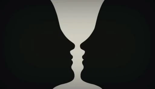 Δύο πρόσωπα ή ένα βάζο; – Η οπτική ψευδαίσθηση που αποκαλύπτει την προσωπικότητά σας