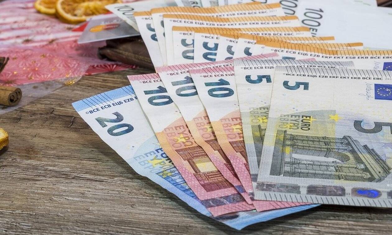 ΟΑΕΔ: Από σήμερα η προπληρωμή επιδομάτων και η καταβολή του Δώρου Πάσχα