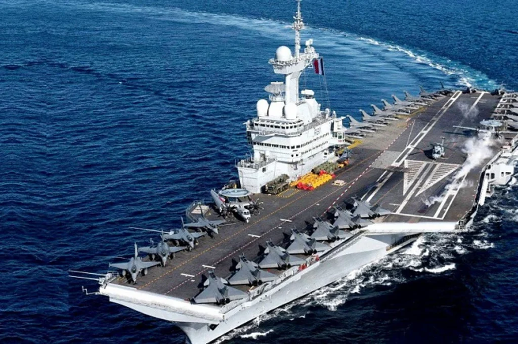 Συνεκπαίδευση των ελληνικών Ενόπλων Δυνάμεων με την ομάδα συνοδείας του αεροπλανοφόρου «Σαρλ Ντε Γκολ»