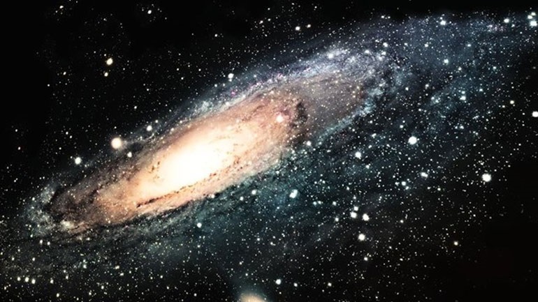 Ομάδα αστρονόμων ανακάλυψε τον πιο μακρινό γαλαξία σε απόσταση 13,5 δισεκατομμυρίων ετών φωτός