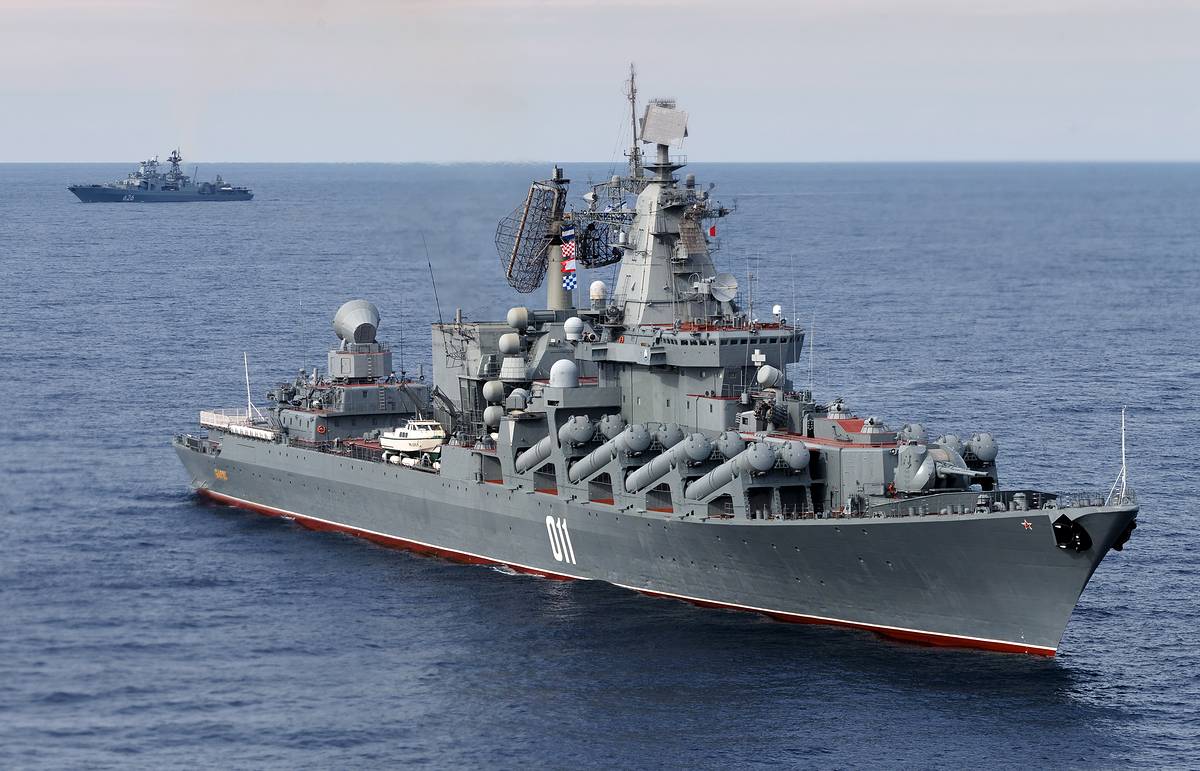 La Repubblica: «Πρώτος στόχος του ρωσικού Ναυτικού στη Μεσόγειο είναι αεροδρόμια και λιμάνια της Ελλάδας»