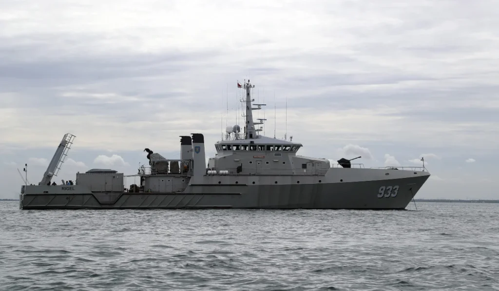 Μαριούπολη: Μέλη του Τάγματος Αζόφ κατέλαβαν δύο ξένα πλοία – Κρατούν ομήρους τα πληρώματα τους